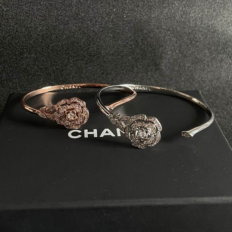 Chanel bracelet 11lyh194